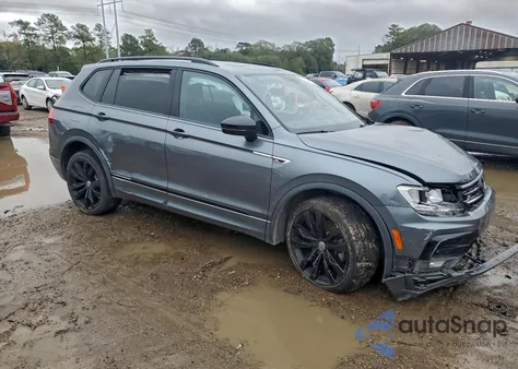 2021 Volkswagen Tiguan Se z USA, uszkodzony, nr VIN 3VV3B7AX3MM087201